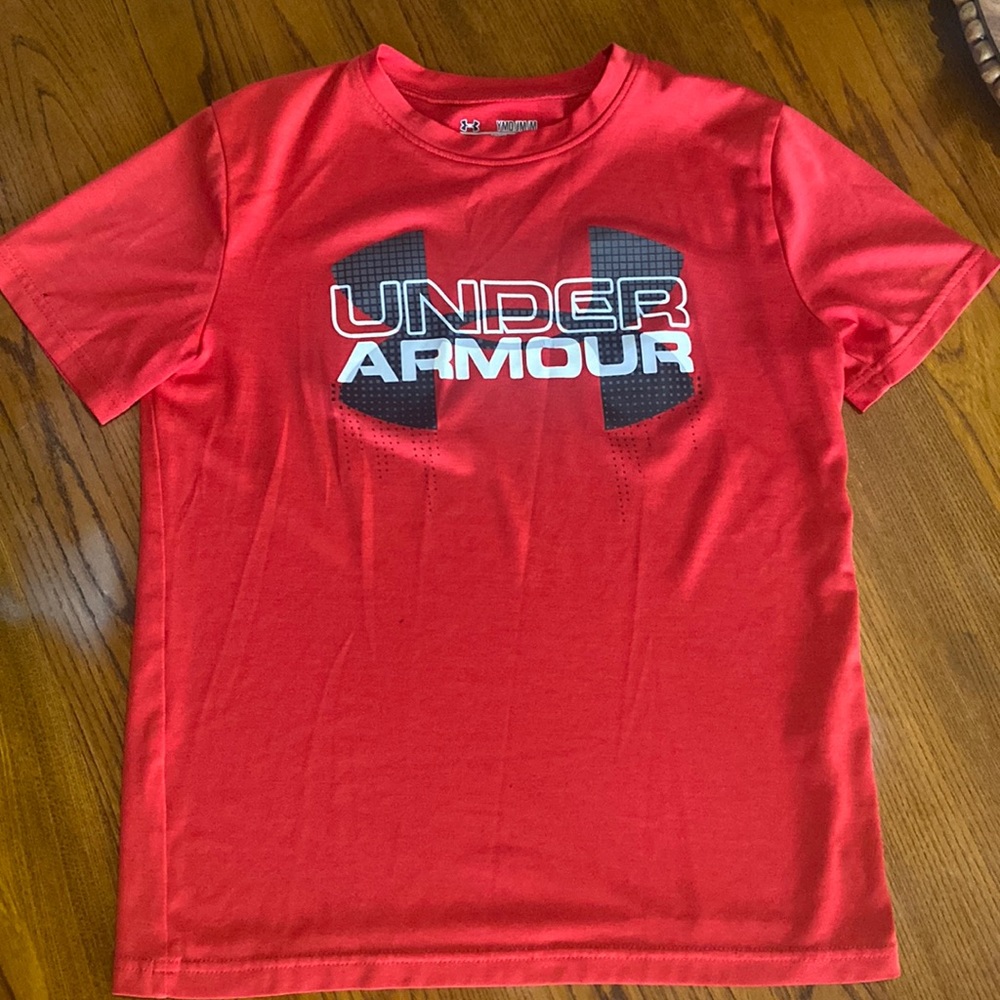 Under armor shirt